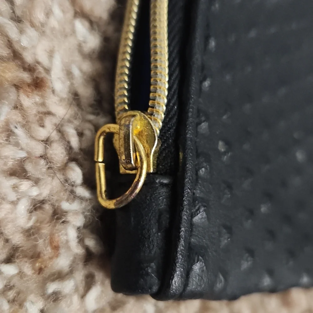 Ipsy Black Textured Makeup Bag